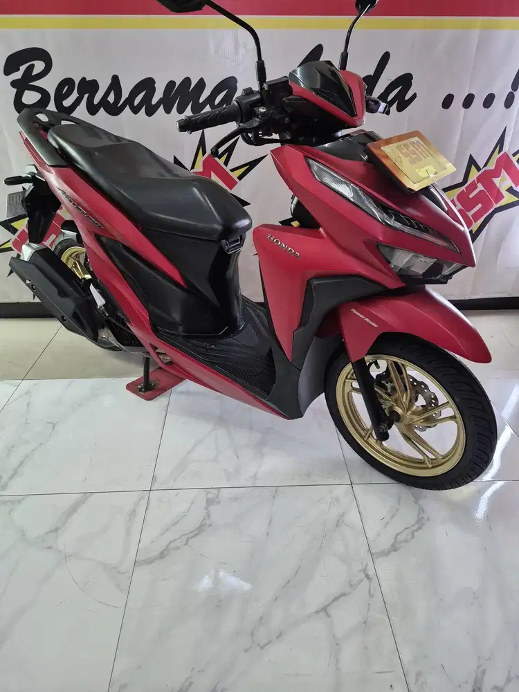 Honda Vario 150 keyles iss cbs merah dooopp