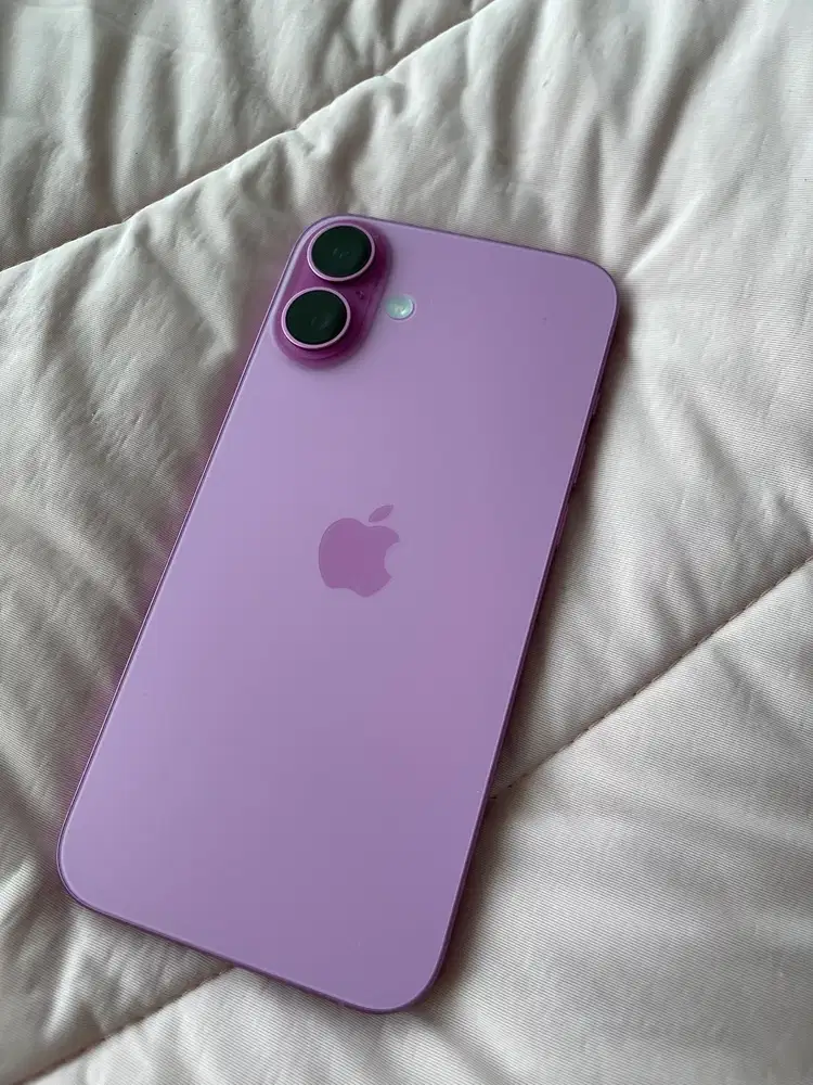 dijual Iphone 16 plus muluuss bgt warna pink baterai health 100%