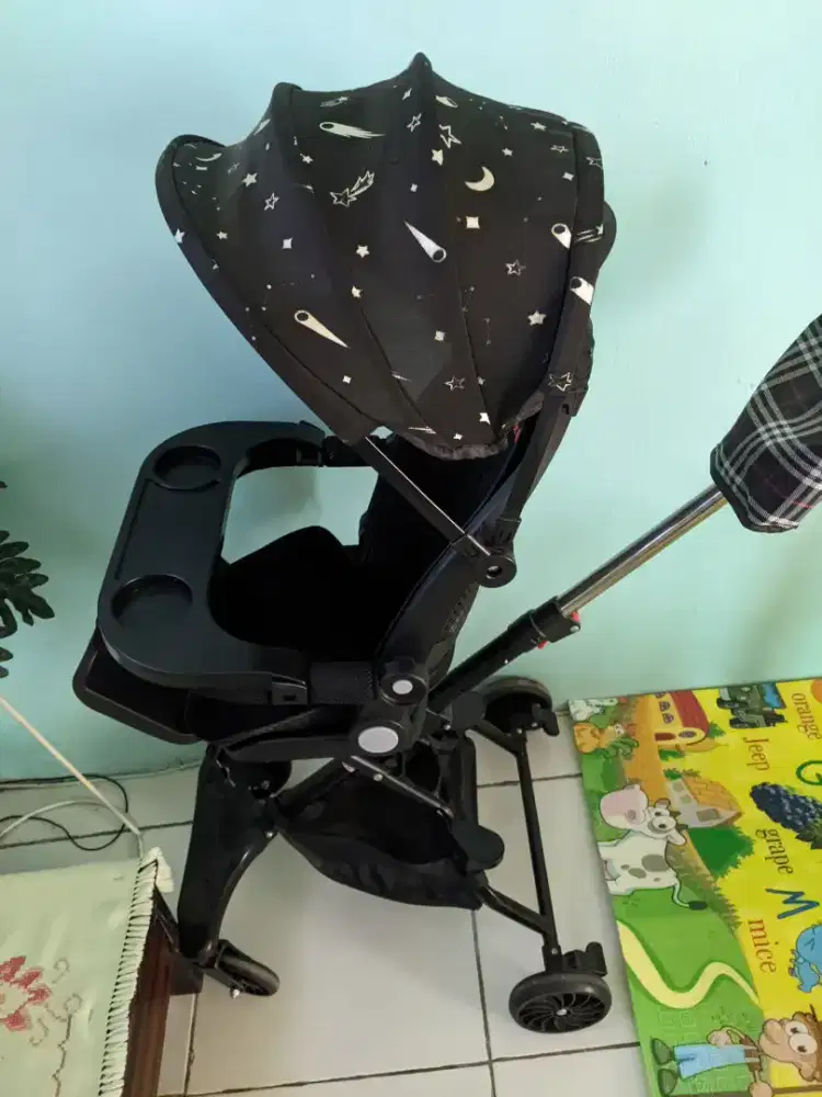 Magic Stroller Baby Exotic ET LW-133 (Bisa Duduk & Rebah)