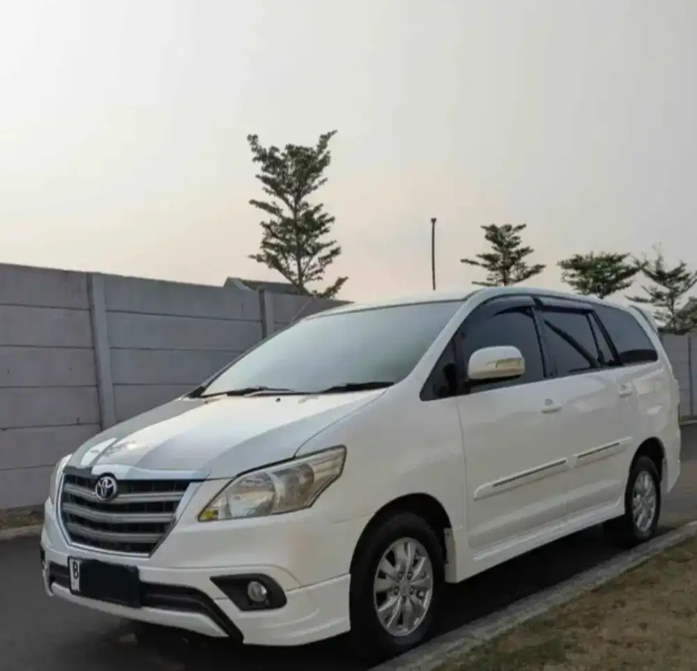 BU Jual cepat Toyota Kijang Innova 2.0 G AT 2014
