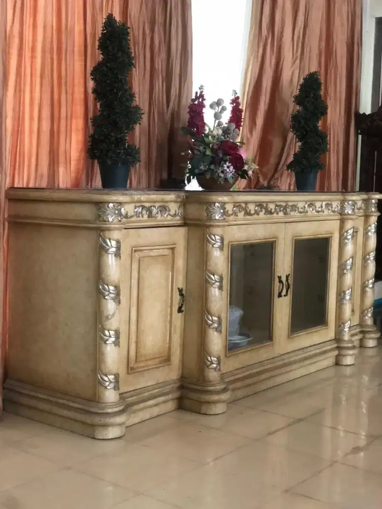 Buffet TV klasik