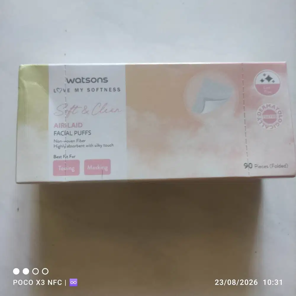 Watsons air laid / facial puffs 90 pieces