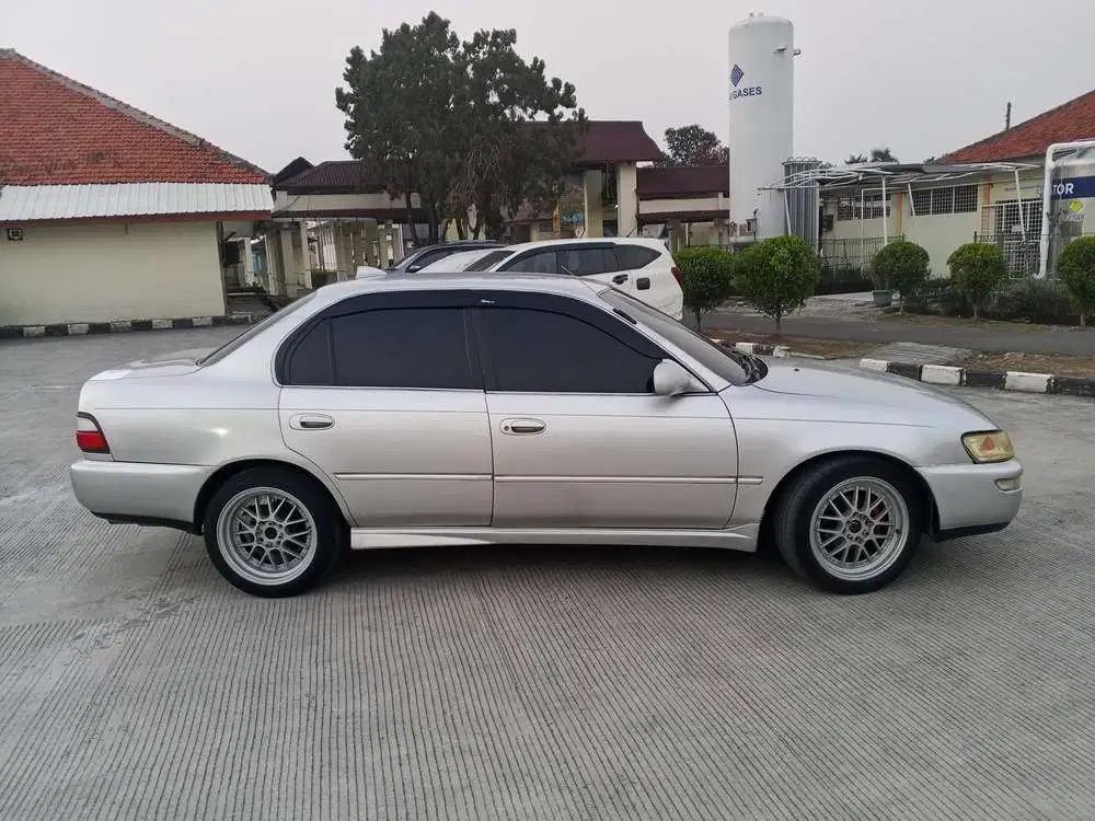 Toyota Corolla 1992 Bensin