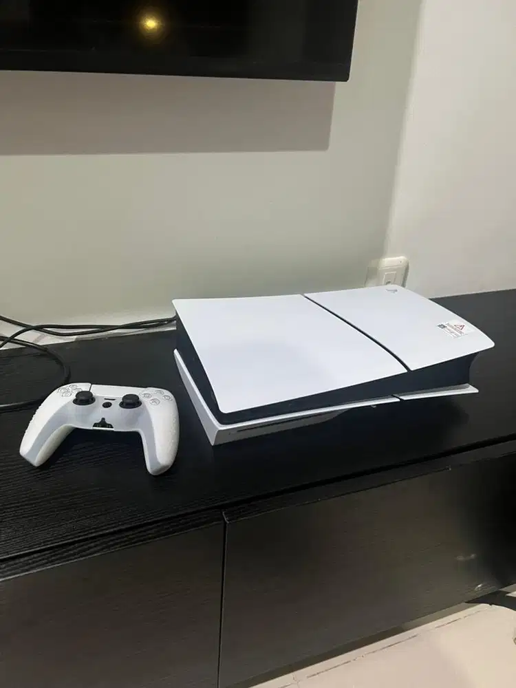 Plasystation 5 Fat 1tb, Garansi resmi, pembelian di toko resmi SONY GI