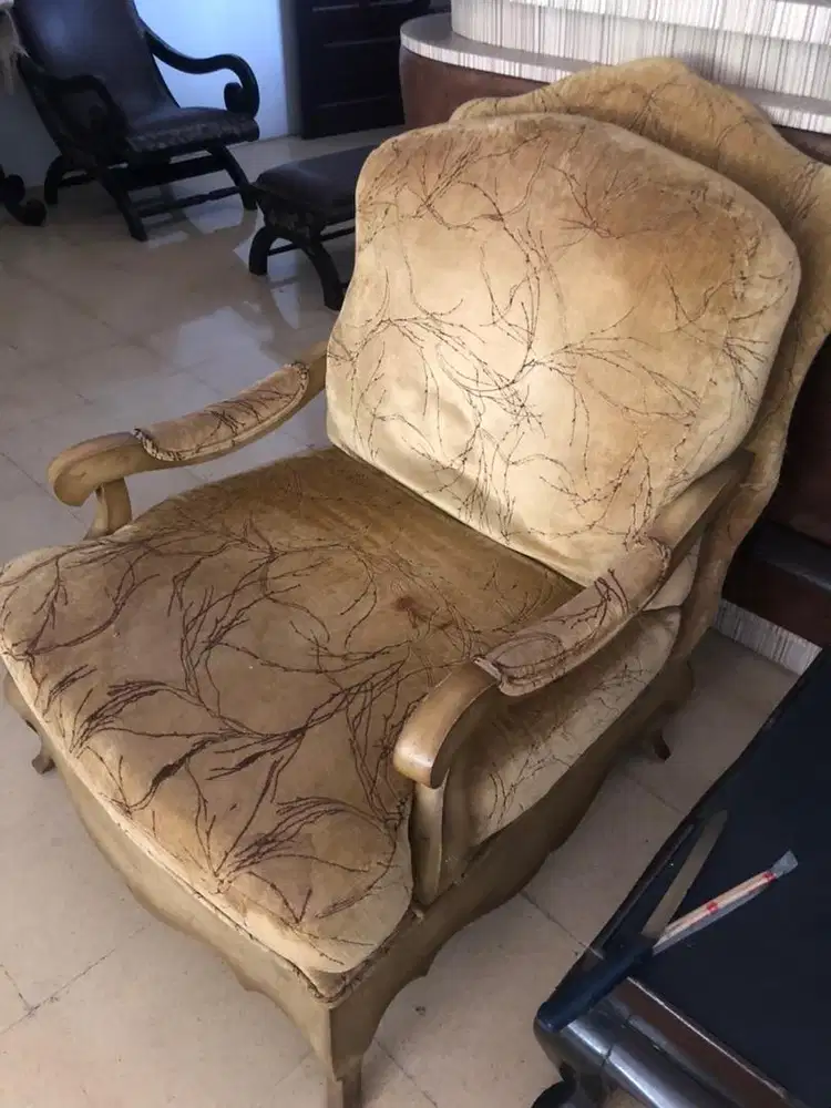 Kursi armchair klasik