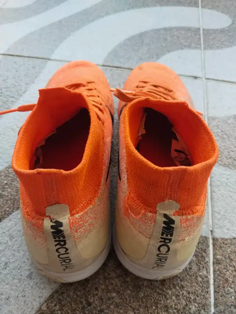Bismillah dijual Sepatu Futsal