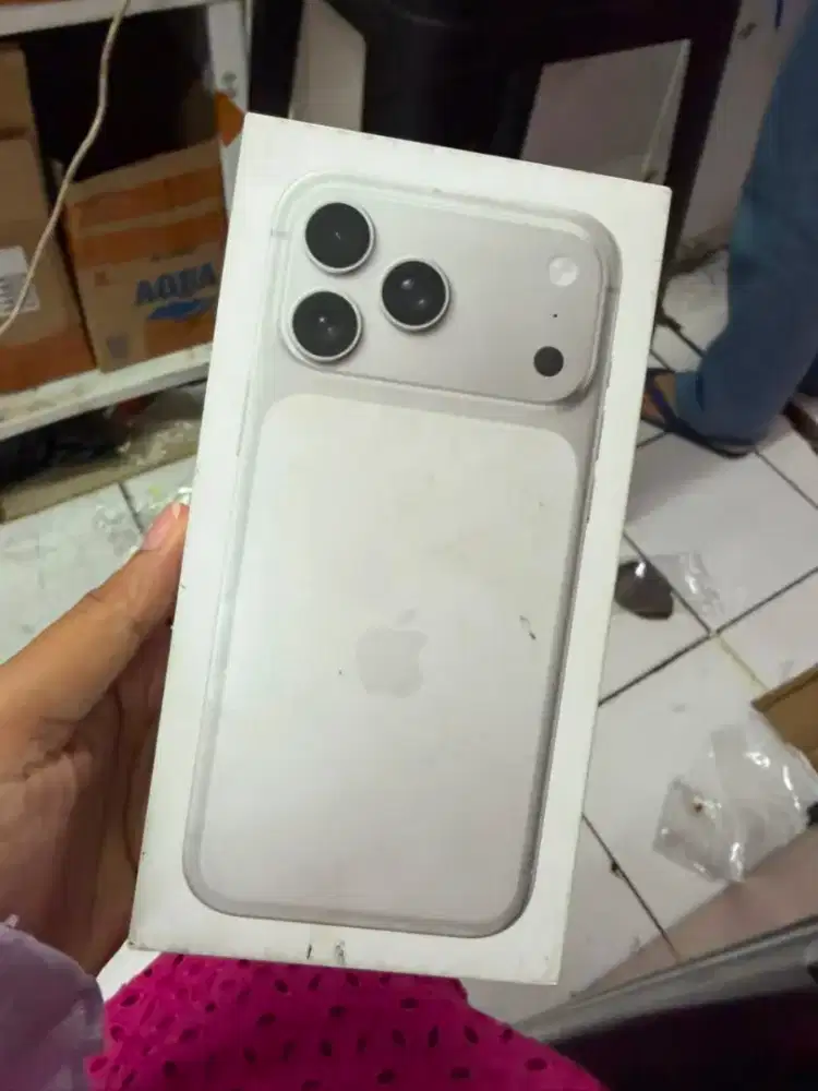 Iphone 17 pro/ pro maxx! Garansi resmi!!