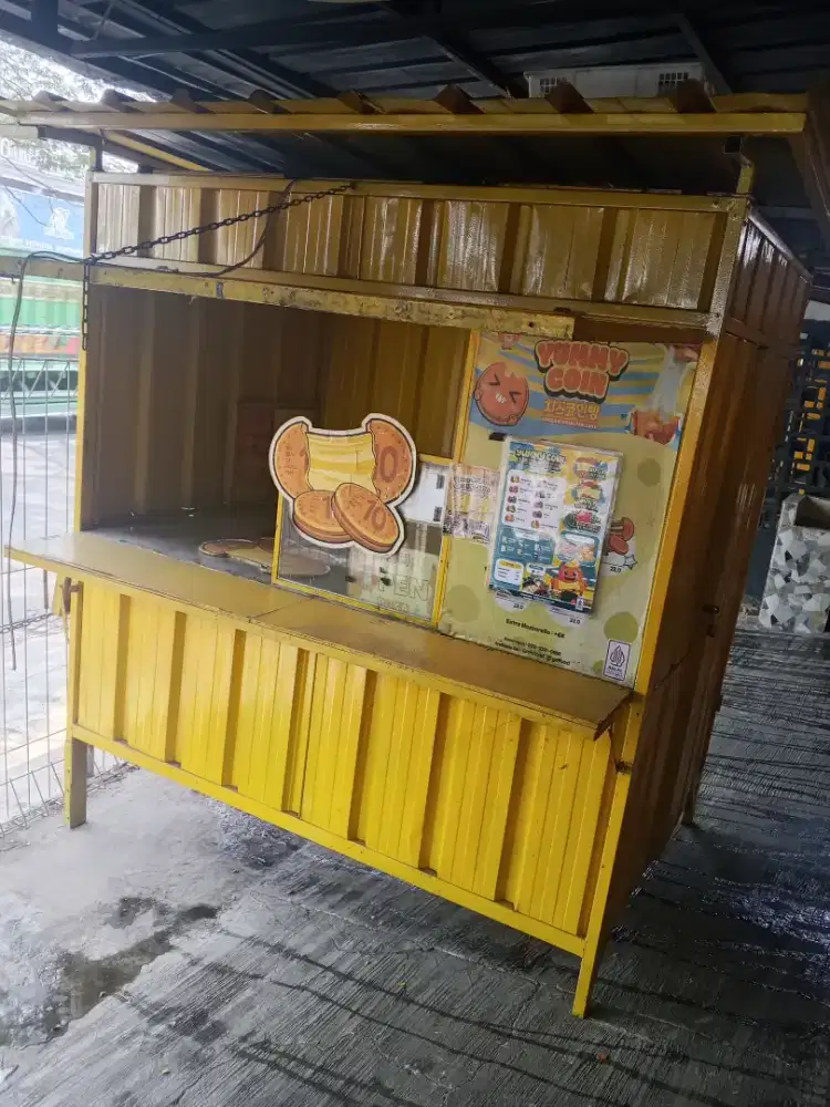 Kontainer/gerobak untuk jualan