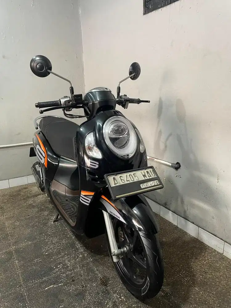 HONDA SCOOPY KYLES 2023