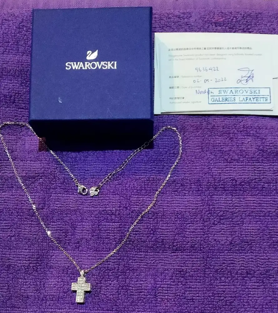 Authentic Kalung Swarovski double Cross k