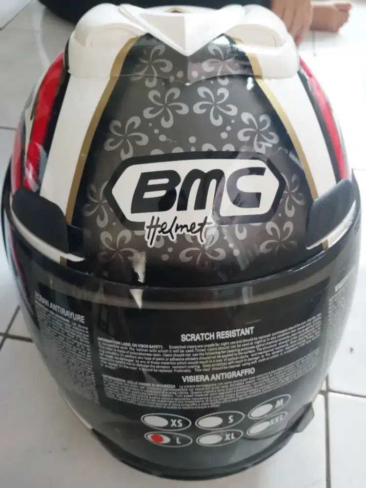 Helm BMC helmet