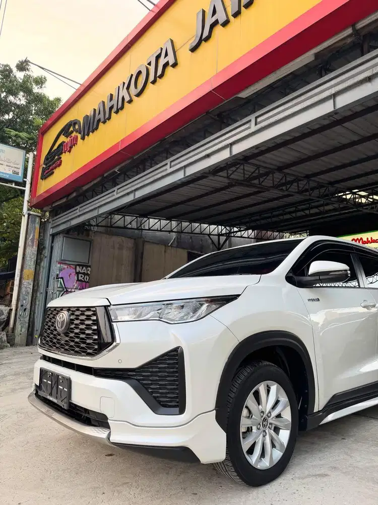 TOYOTA NEW INNOVA ZENIX V HYBRID MODELISTA 2025(KM10RB)RECORD/PJK6-27!