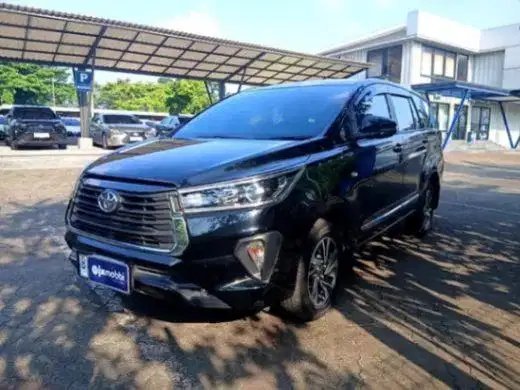 Toyota Kijang Innova 2.0 V Bensin-AT 2022