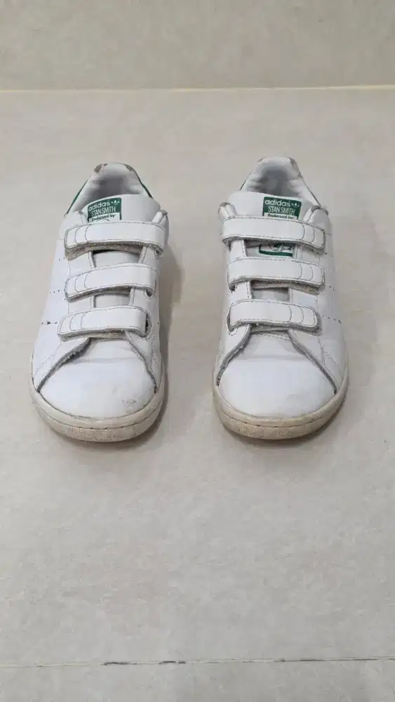 Sepatu Anak Adidas Stan Smith Strap Velcro Original