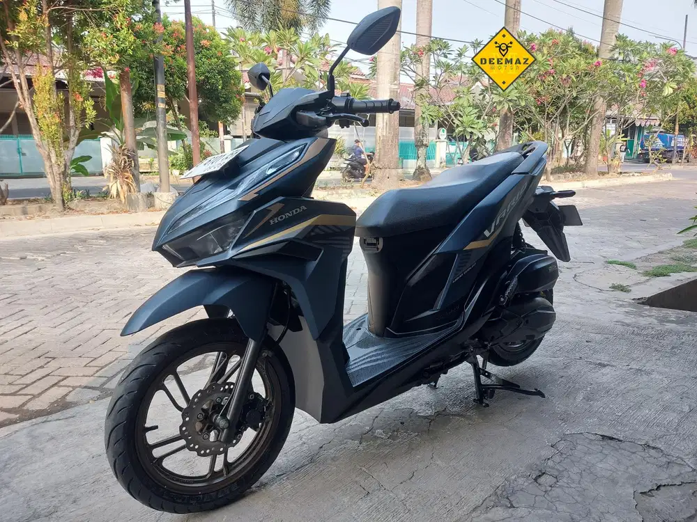 (DP 1 Jt)‼️ Honda Vario 125 CBS ISS Keyless 2023 Cash / Kredit