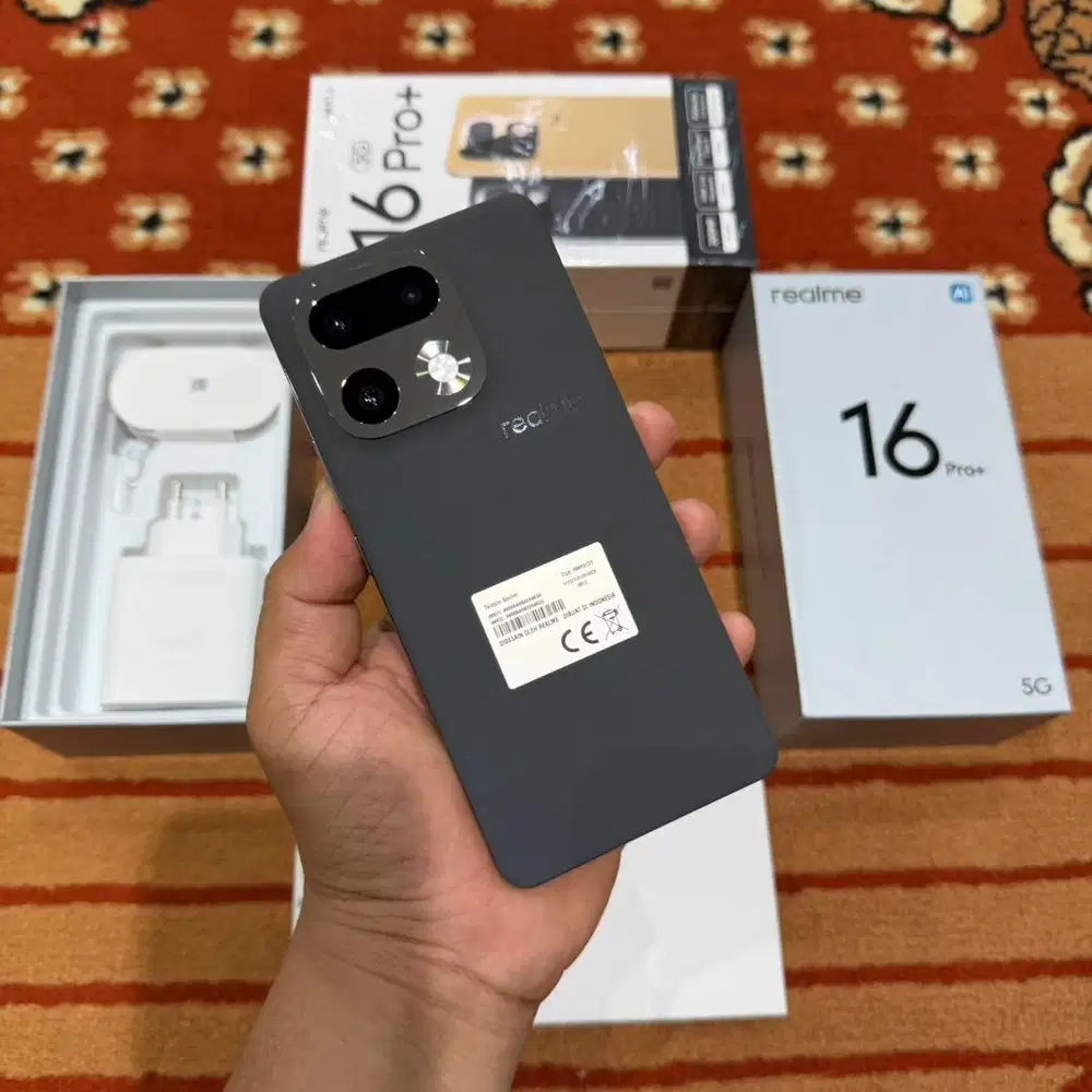 realme 16 pro plus 12/512gb master grey like new