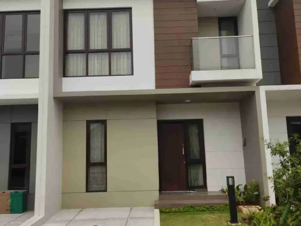 Dijual cepat Rumah 2 lantai di Summarecon Bekasi Cluster Olive,  Bekasi