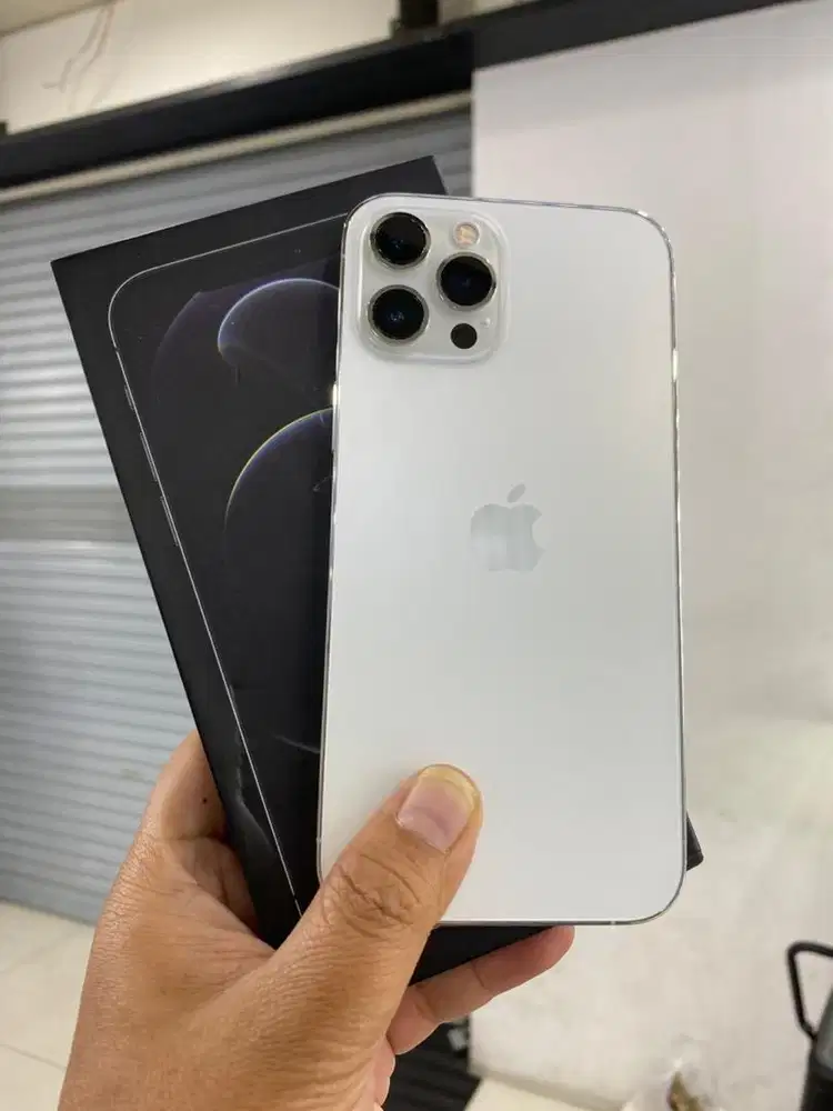 iPhone 12 ProMax 128Gb Mulus Fullset All Operator Tinggal Pakai