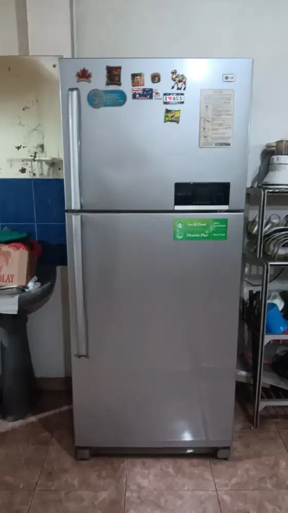 Jual kulkas LG. Belum pernah rusak