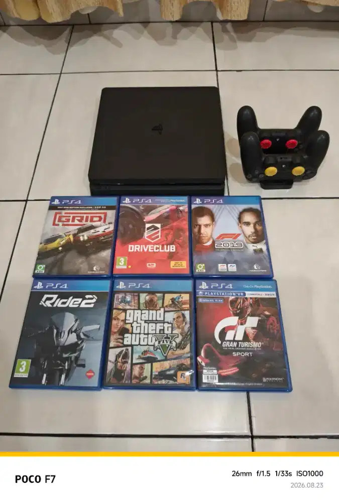 Sony PS4 Slim 1 TB