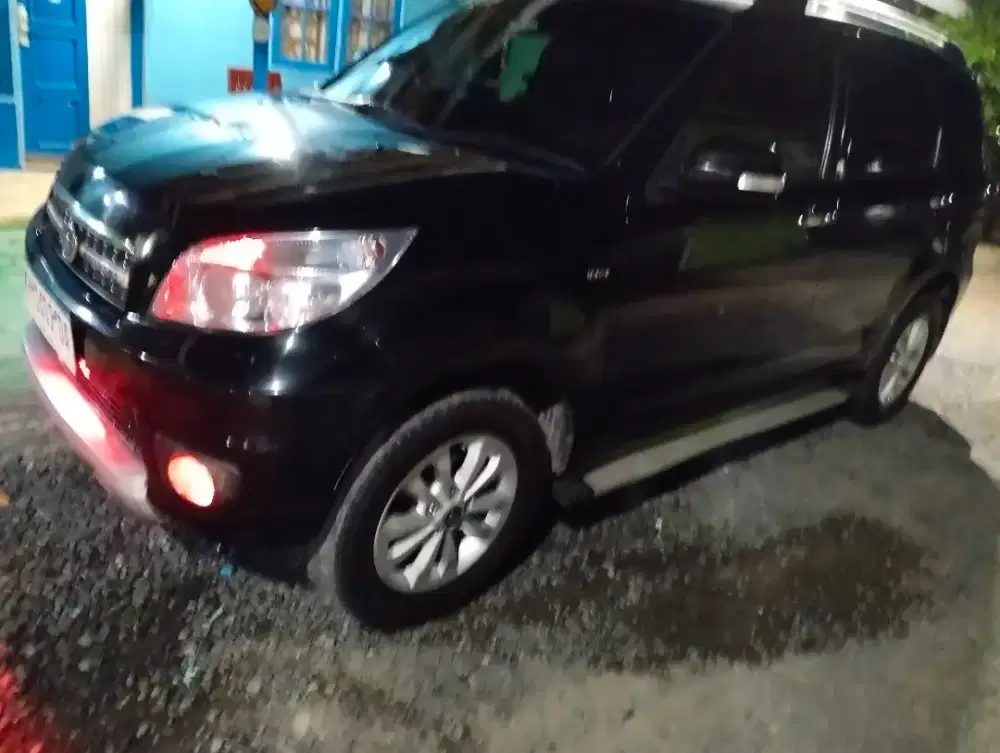 Bismillah, Jual mobil Terios TX manual CC 1 5 surat2 lengkap