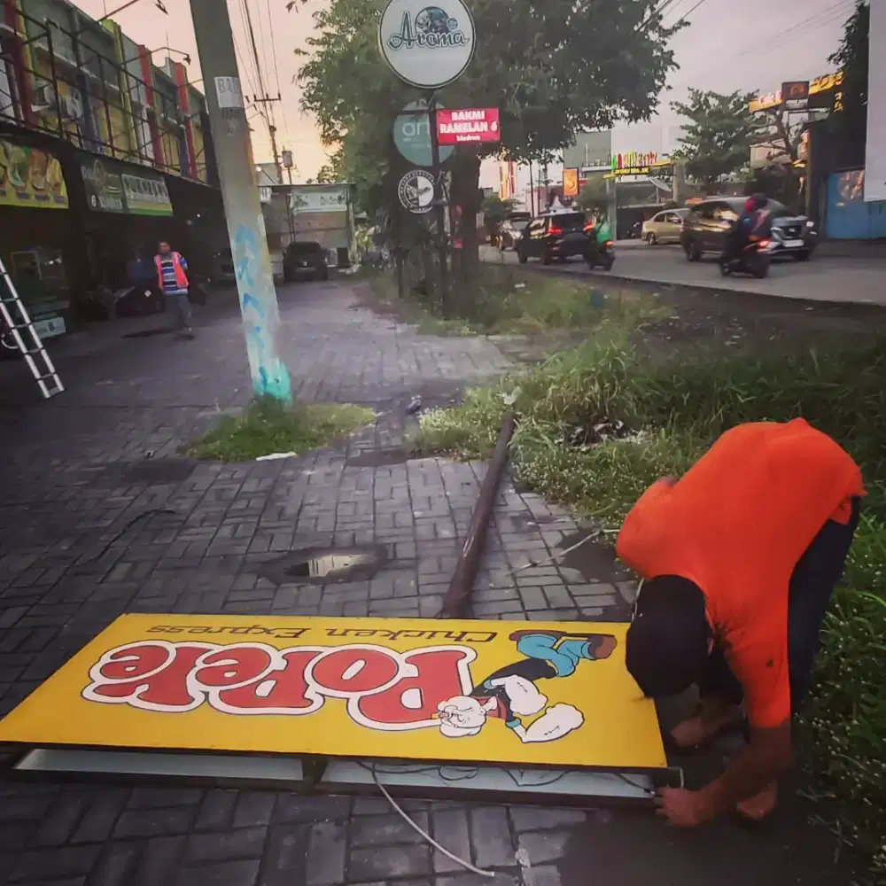 Papan Nama Toko & Neonbox kuliner Soloraya