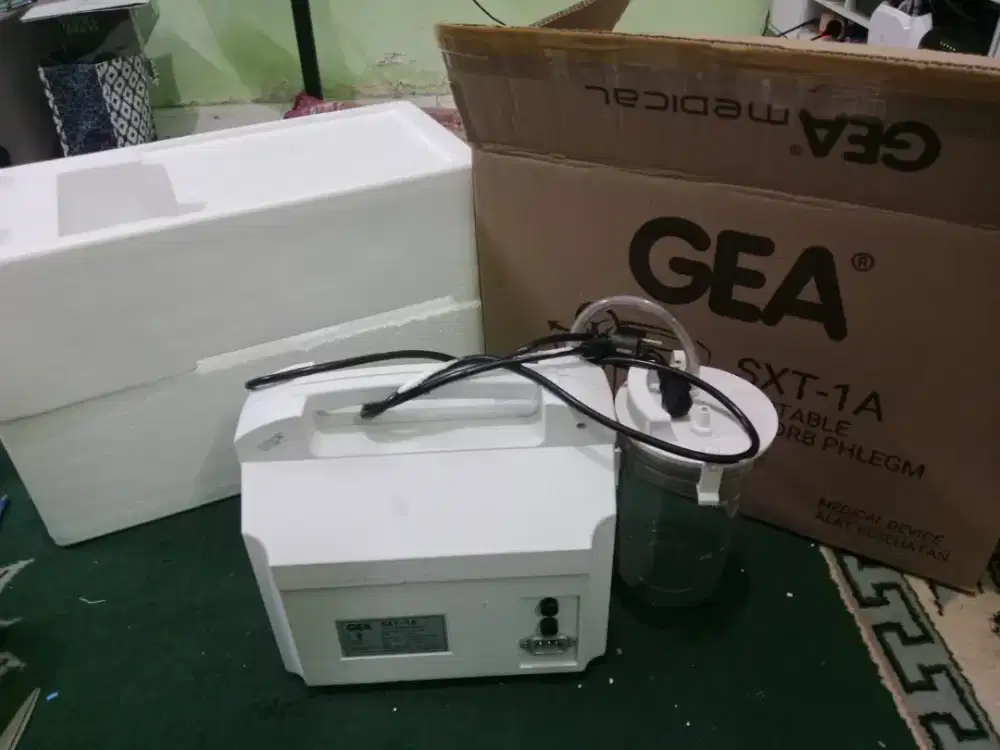 Alat ventilator penyedot dahak/lendir merk Gea