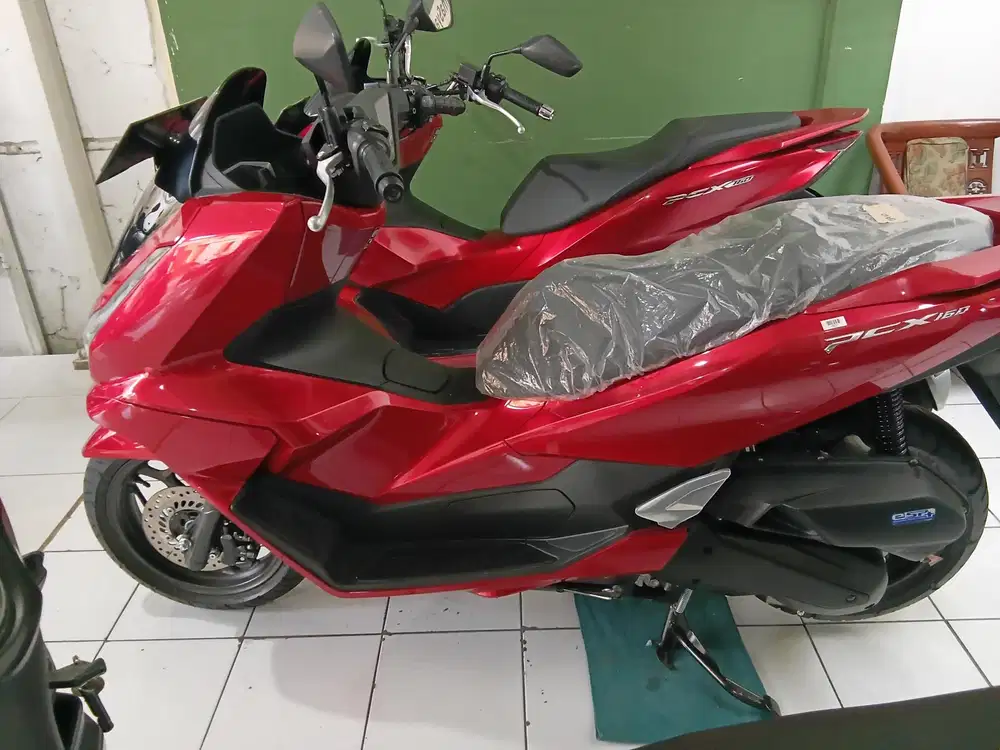 Honda PCX 160 Tahun 2026