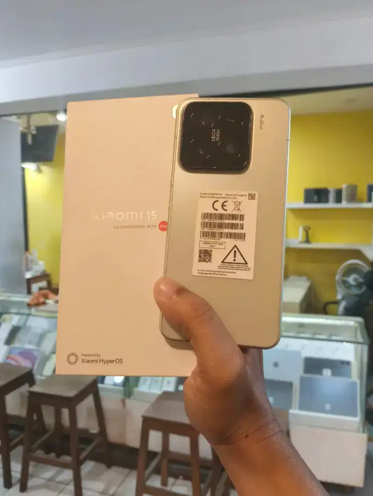 Jual Xiaomi 15 Second Ram 12/512Gb Normal Fullset No Kendala