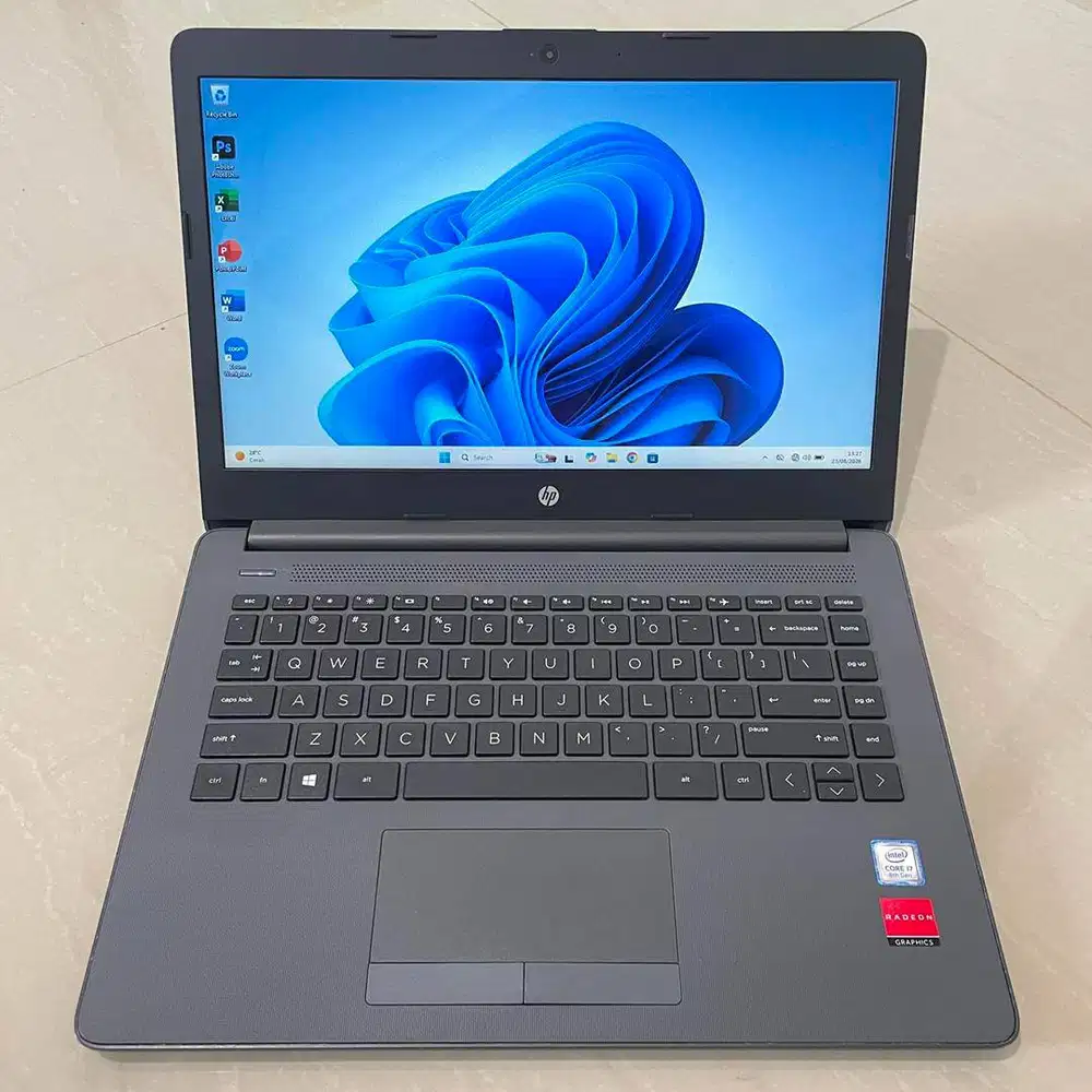 Laptop HP Core i7-8565U AMD Radeon 520 2GB RAM 8GB / SSD 256GB MURAH!!