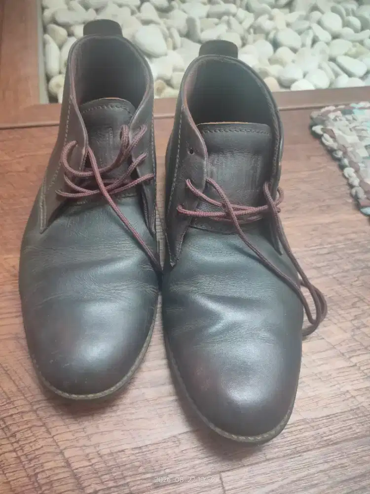 Sepatu kulit cardinal