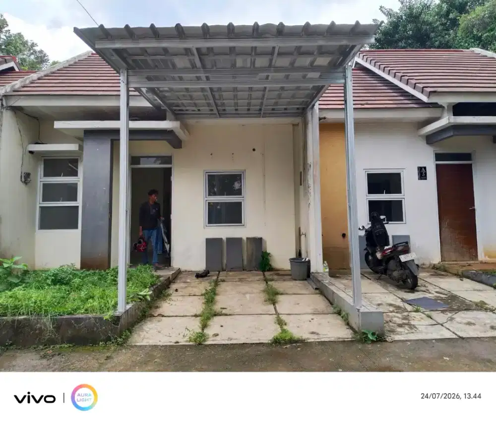 Kanopi baja ringan dan garasi