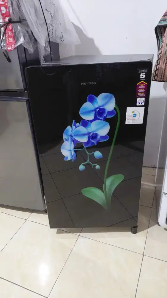 Kulkas polytron 1pintu.bagus ori