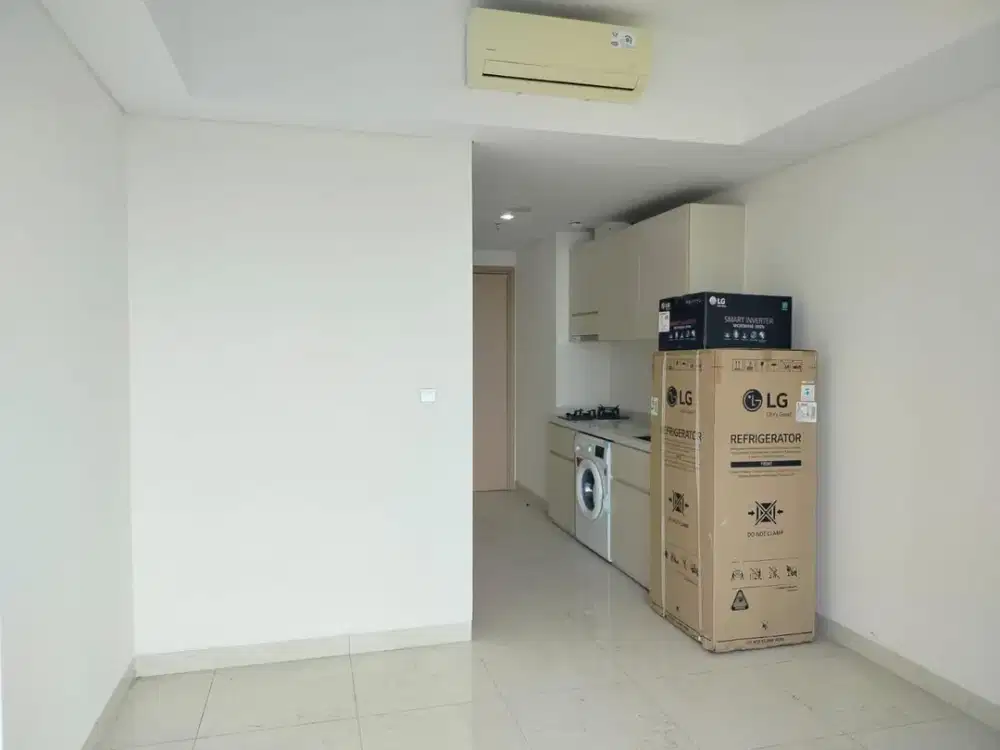 Sewa Apartemen Sedayu City Suite Kelapa Gading Lokasi Strategis Tipe Studio 31 m2 Harga Dijamin Termurah