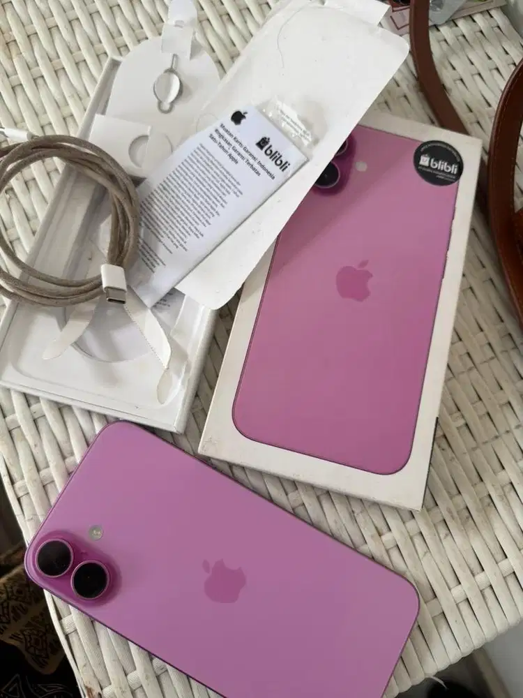 Iphone 16 Plus 128GB Garansi Resmi MULUS FULLSET