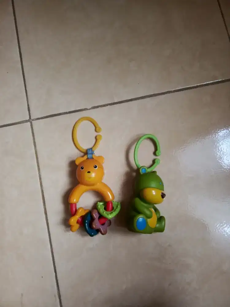 Mainan bayi dan anak campur