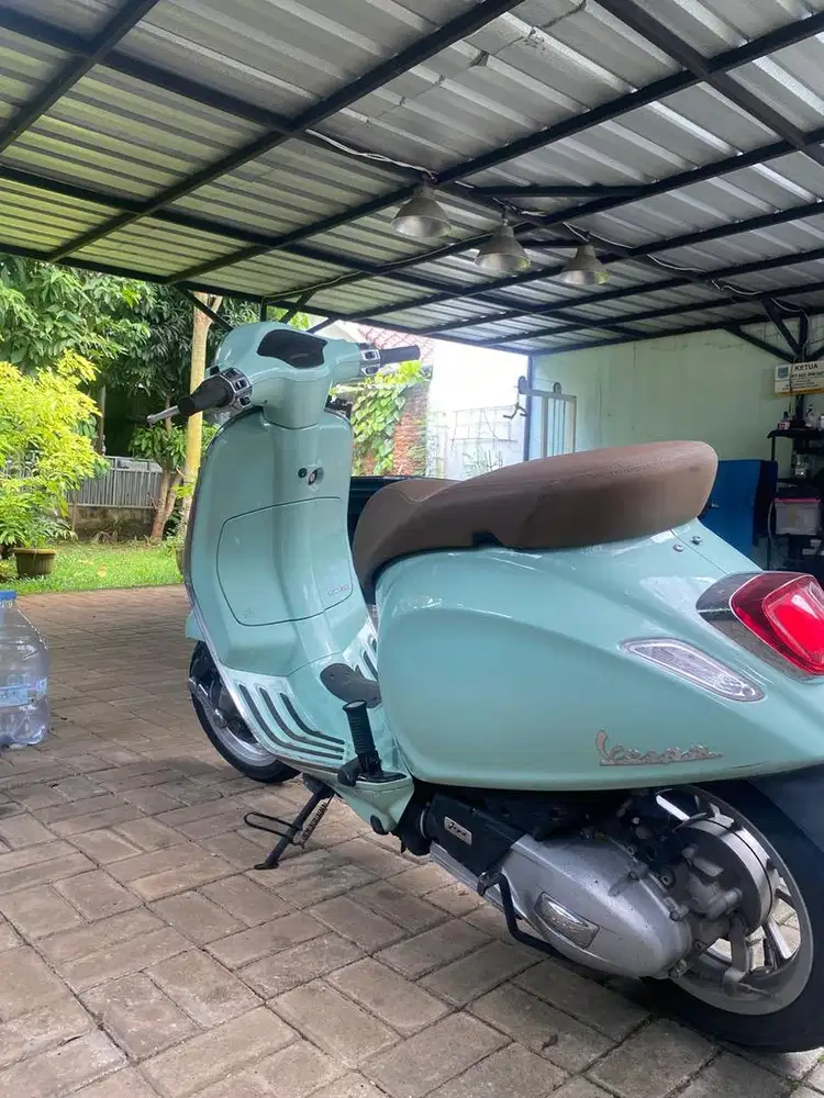 Vespa Primavera 2023