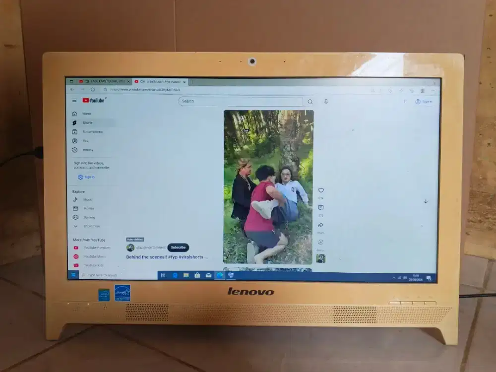 PC AIO LENOVO C260 CPU CELERON 2GB RAM 509 GB HDD 19.5 LED DISPLAY