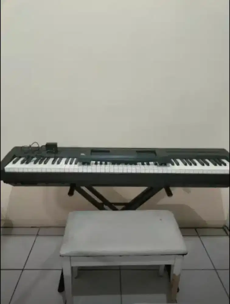 Jual digital piano yamaha normal+standing,kursi,harga 3,8jt bs nego ya