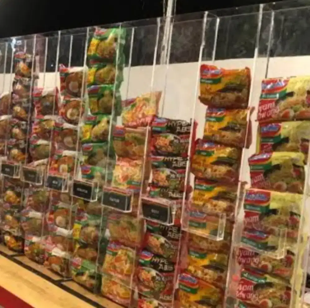 Akrilik Rak Indomie 8 Slot Tinggi 60 cm