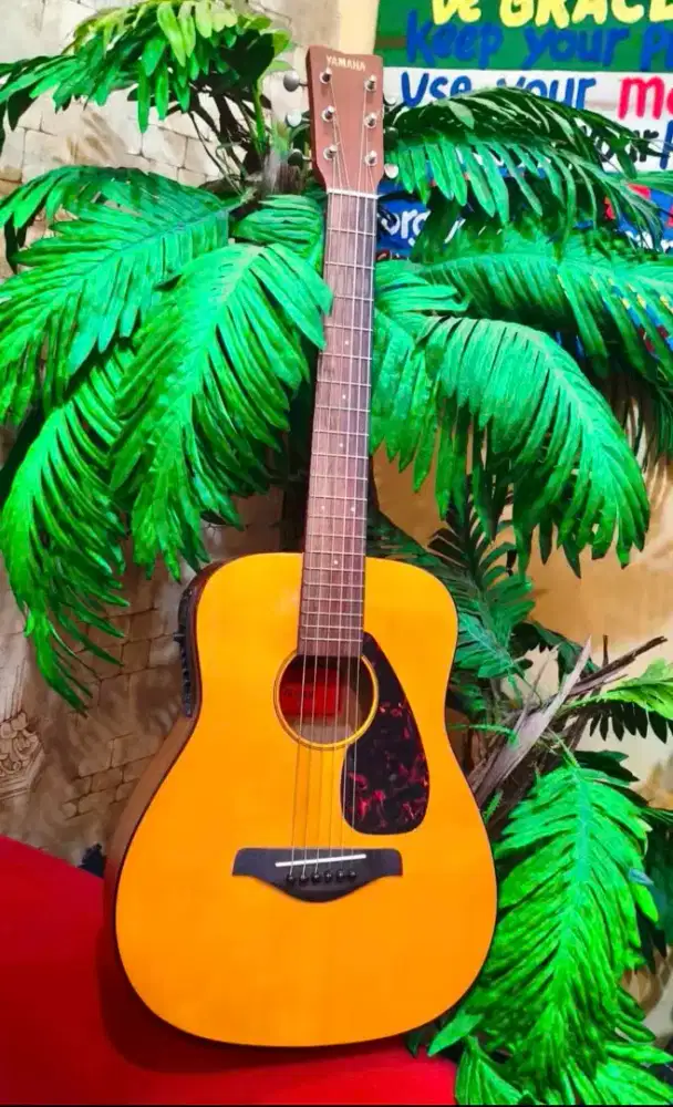 Gitar Yamaha FG junior Original