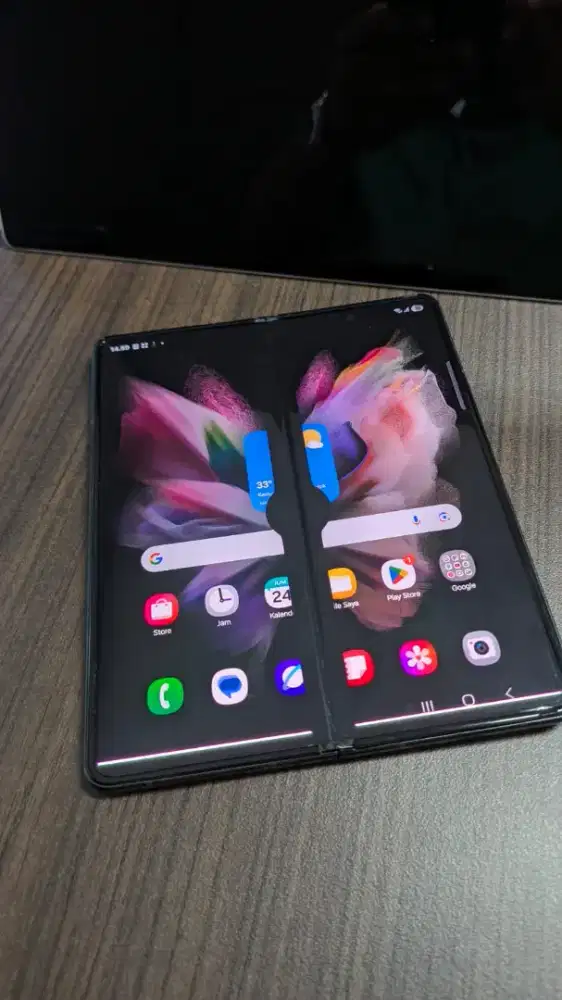 Samsung fold 312