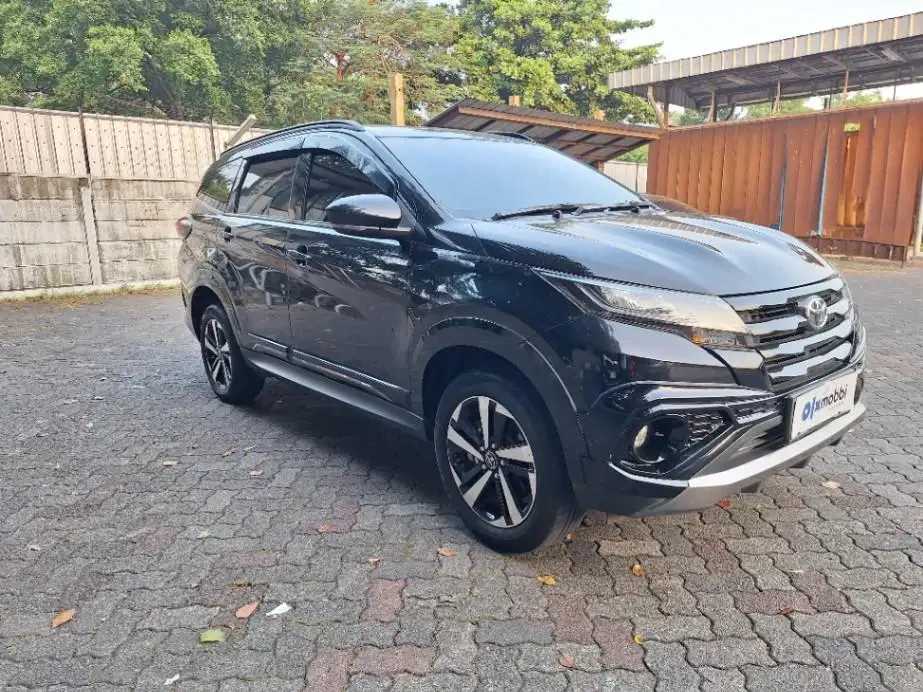 Toyota Rush 1.5 GR Sport Bensin-AT 2024