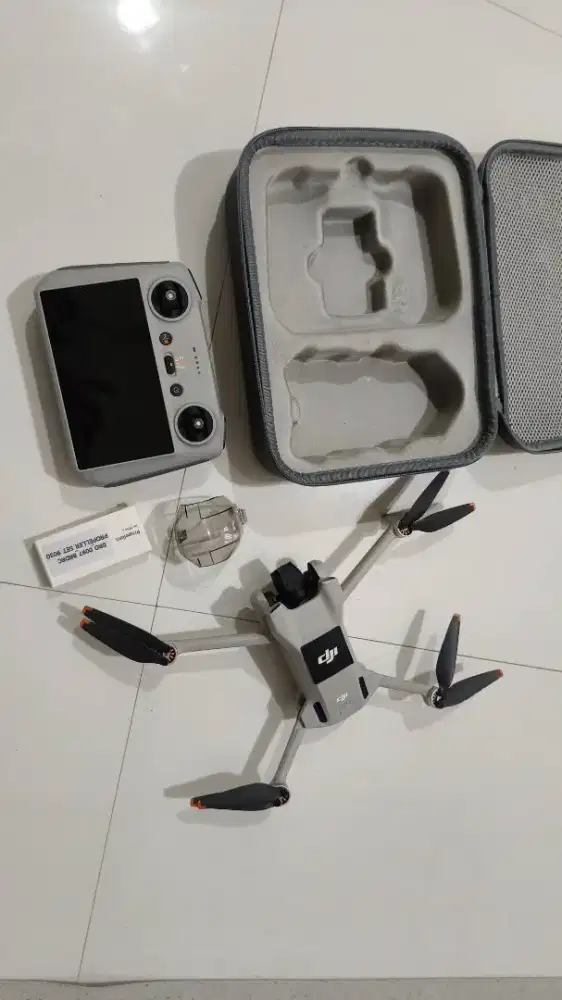 dji mini 3 + remote layar