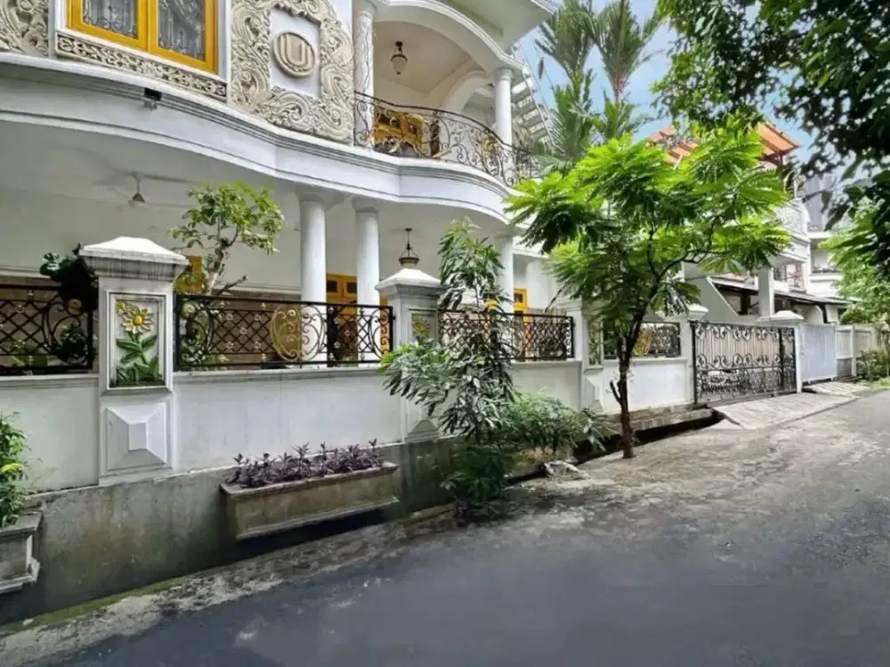 Dijual Rumah Mewah di Jagakarsa Jaksel Dengan Desain Modern Posisi Hook Layout Fungsional BS-18666