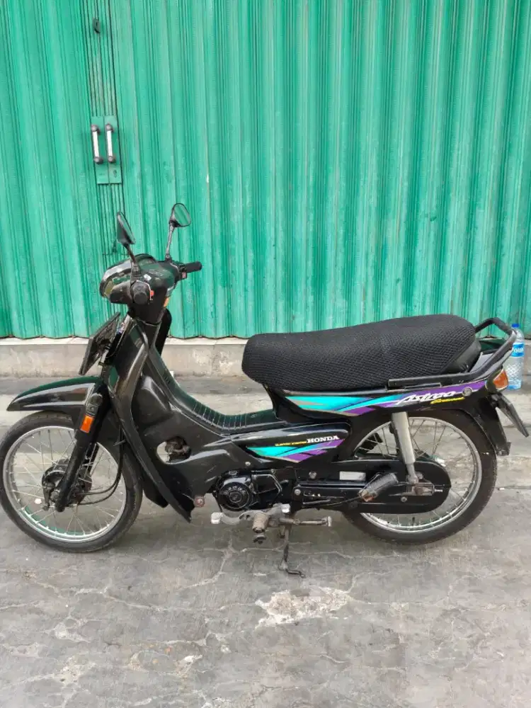 ASTREA GRAND 1996