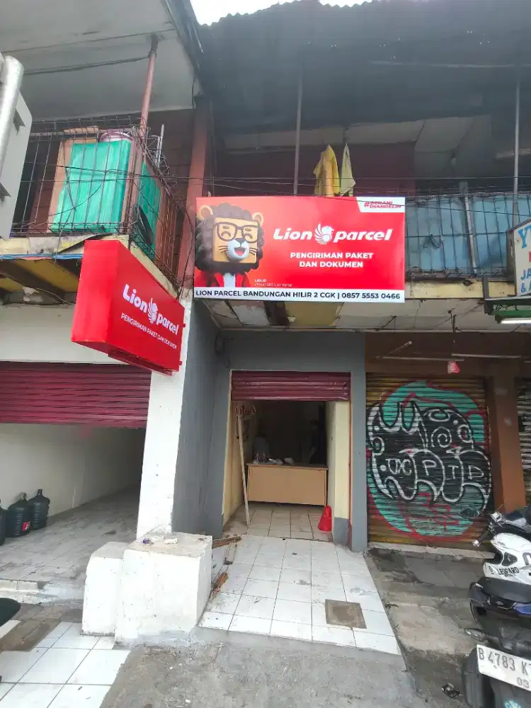 dicari secepatnya kurir pickup lion parcel