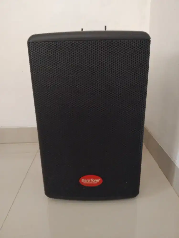 Speaker baretone 10 HE pemakaian baru seminggu