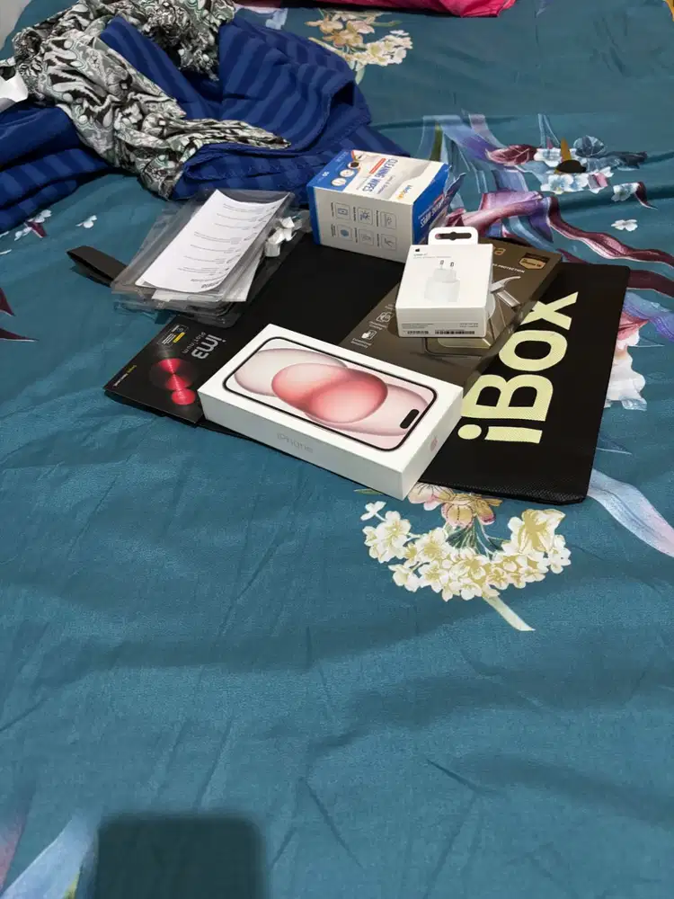 Di jual iphone 15 besic