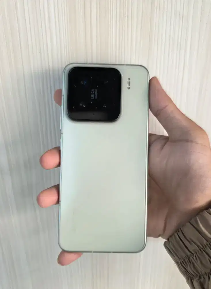 Xiaomi 15 12/256 second like new garansi resmi Indonesia